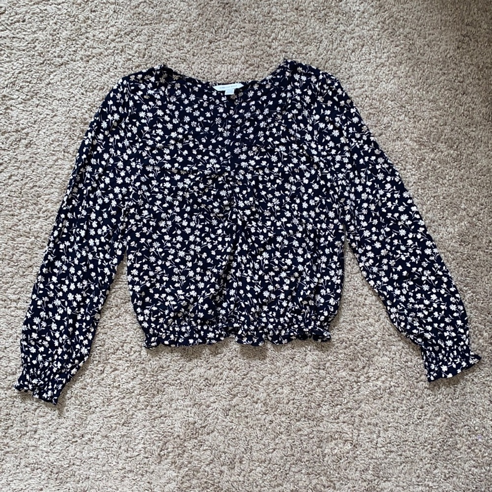 Size M AE Top